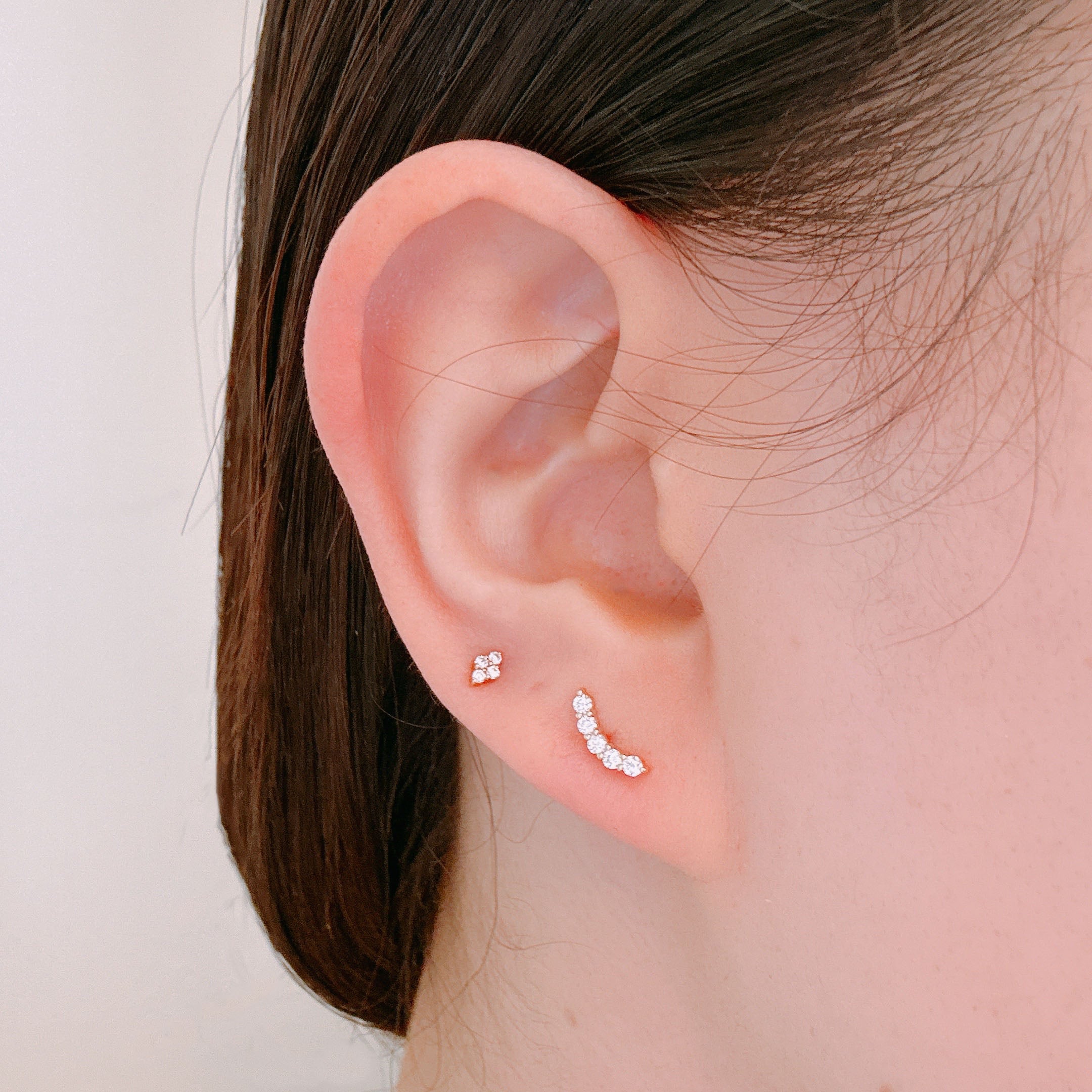 〈STAFF STYLING vol.4〉シングルピアス コーデ