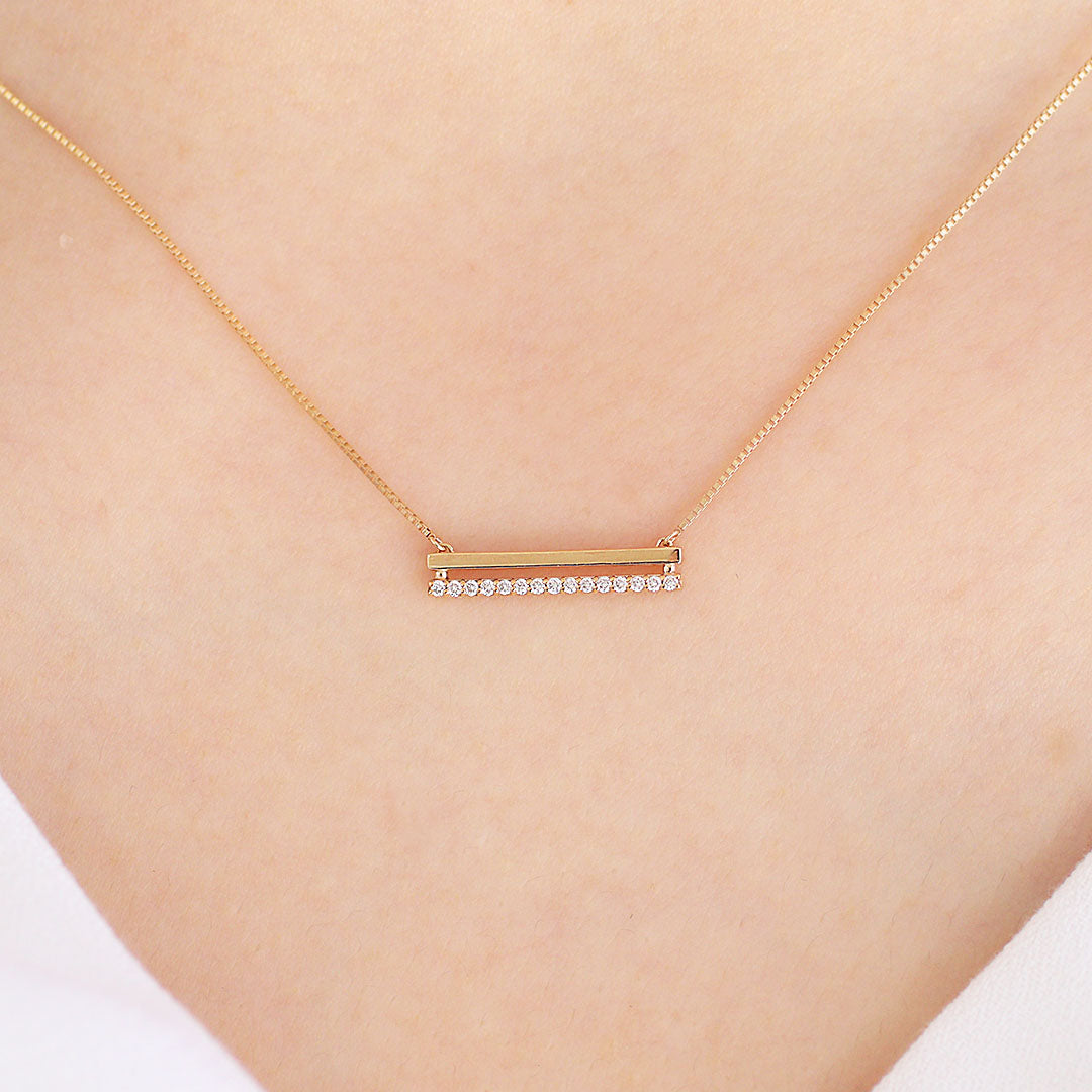 K10ネックレス ダイヤ 別角度 MONATELIER
