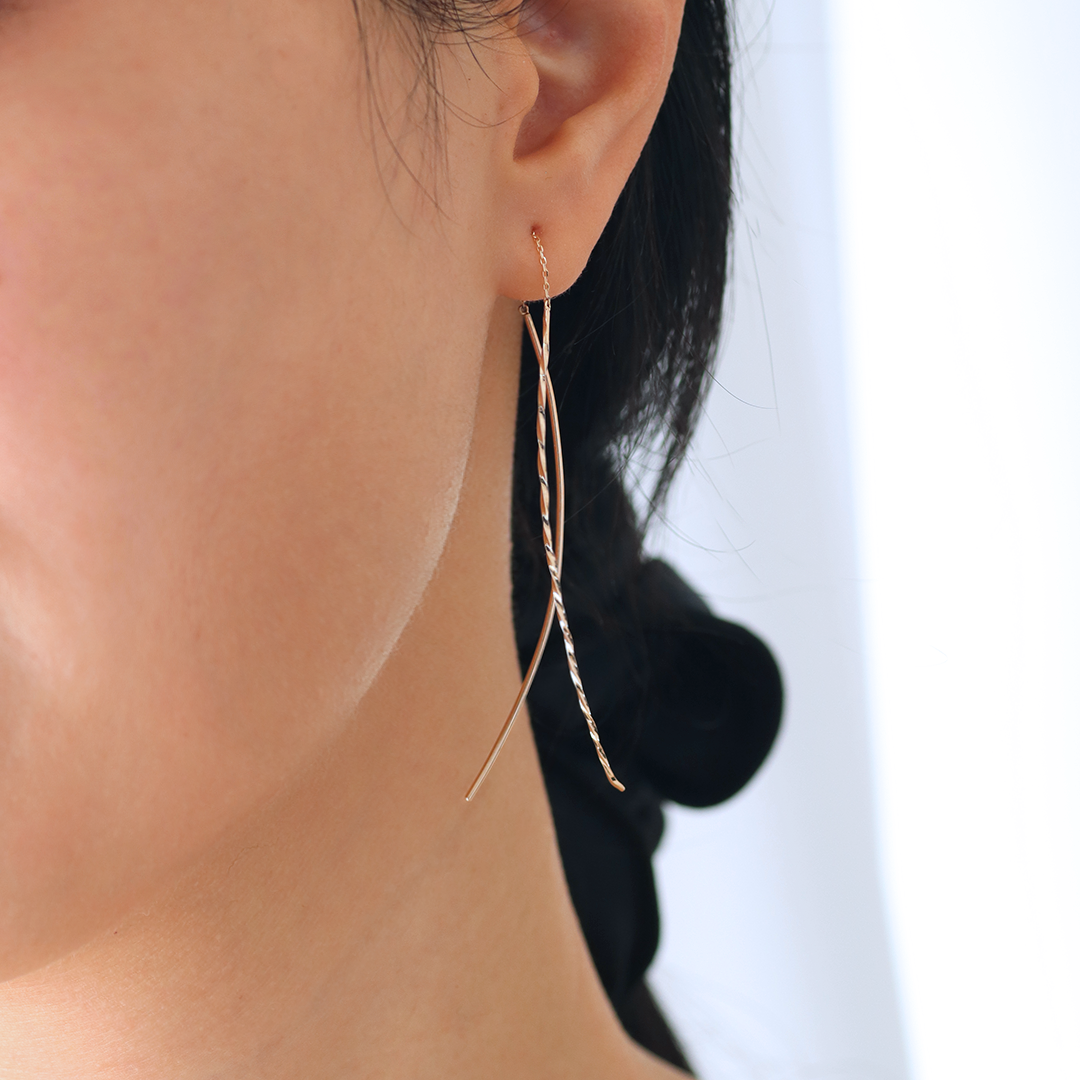 K10ピアス 別角度 MONATELIER