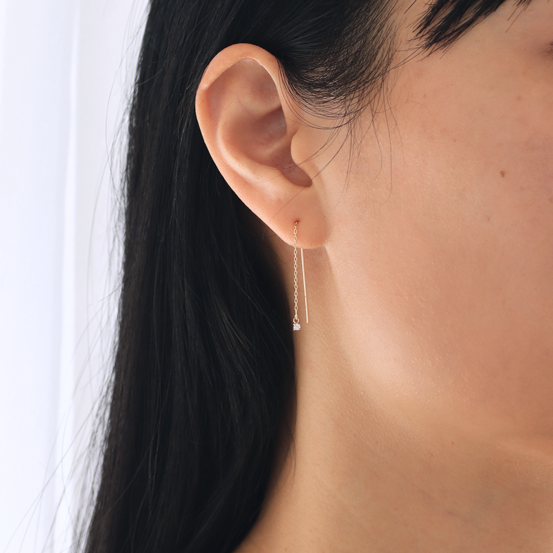 K10ピアス ダイヤ 別角度 MONATELIER