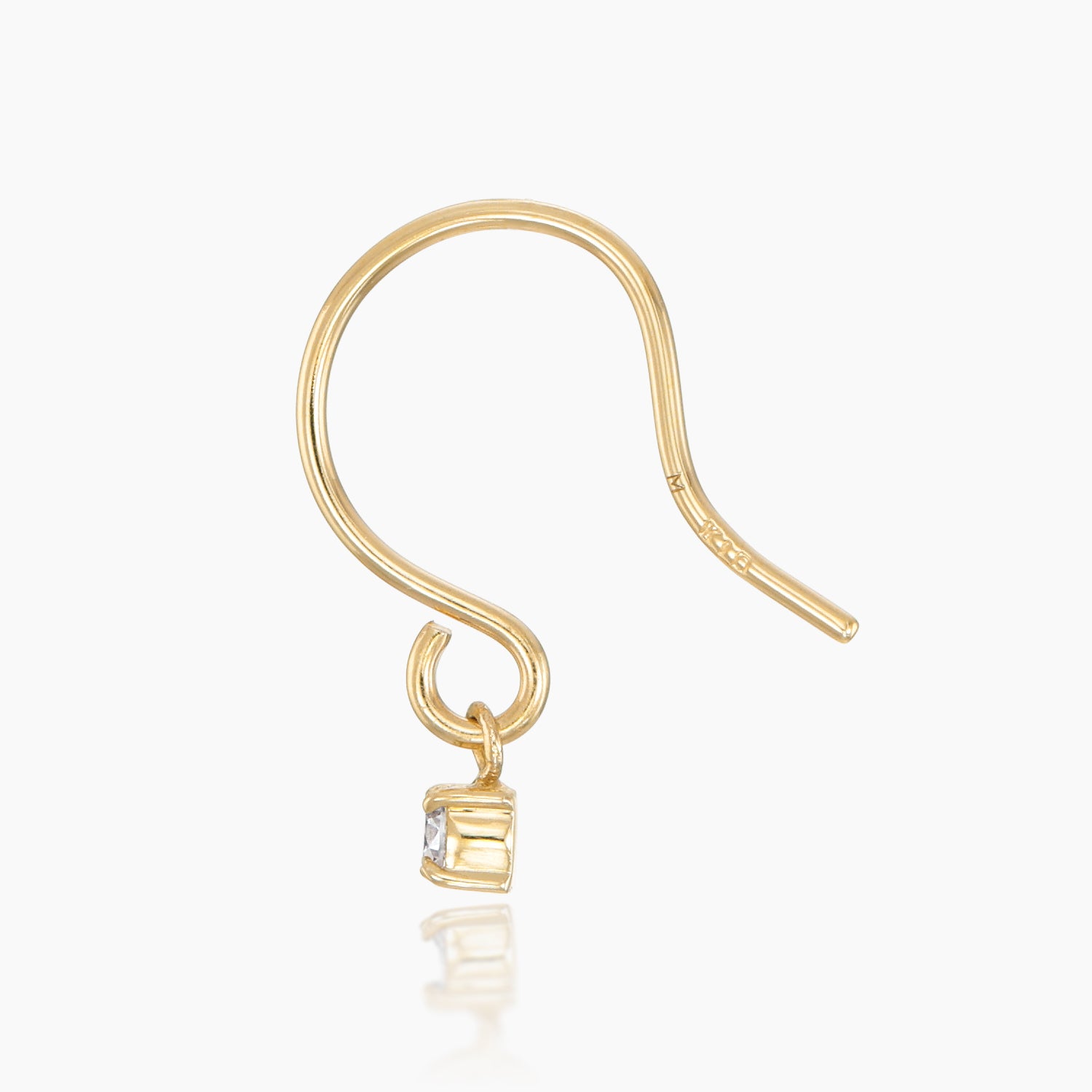 K10ピアス ダイヤ 着用イメージ MONATELIER