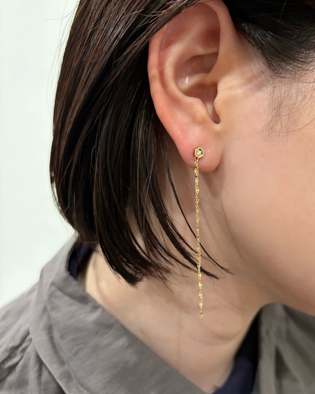 K10ピアス ルーシュ｜MONATELIER（モナトリエ）公式｜K10 一粒ダイヤ