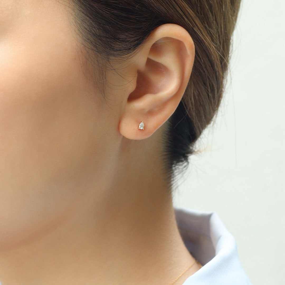ピアス [ペアシェイプダイヤモンド]/Earrings [Pear shape diamond]
