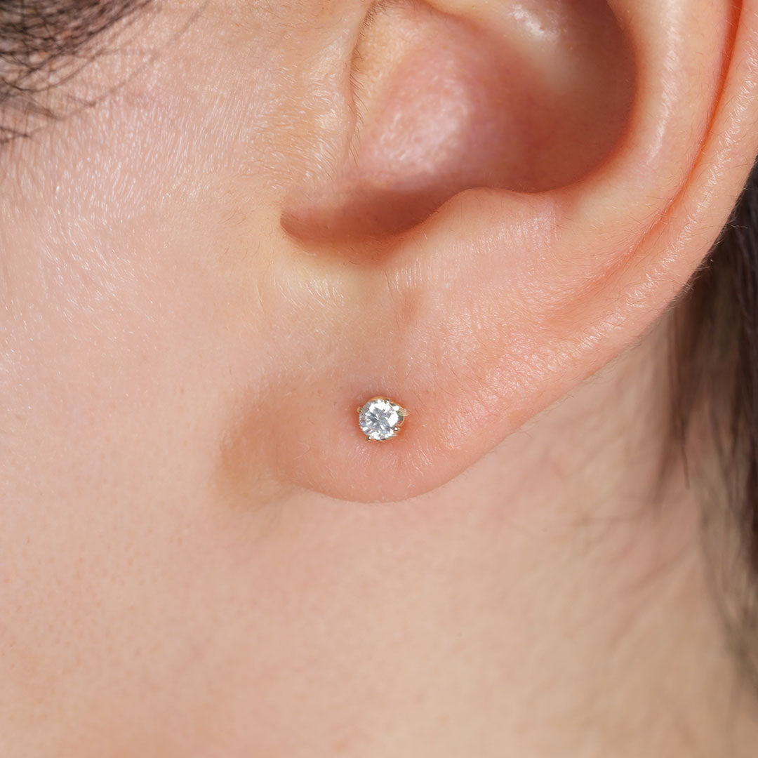 K10ピアス アベル 0.1ct｜MONATELIER（モナトリエ）公式｜K10 一粒