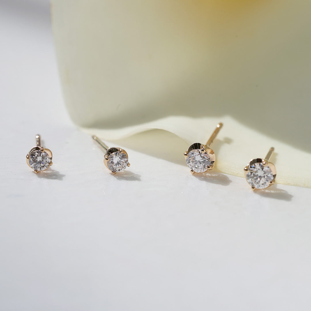 K10ピアス アベル 0.1ct｜MONATELIER（モナトリエ）公式｜K10 一粒