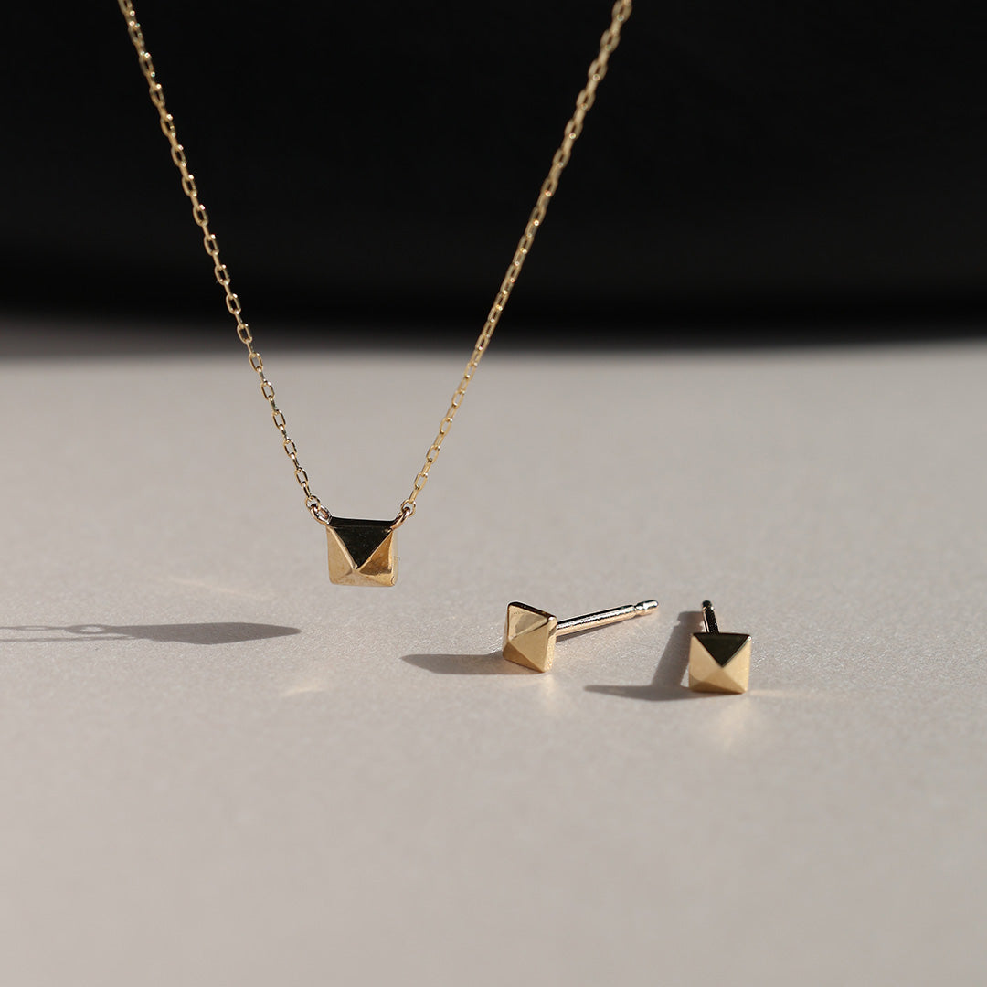 ピアス [スタッズ]/Earrings [Studs]