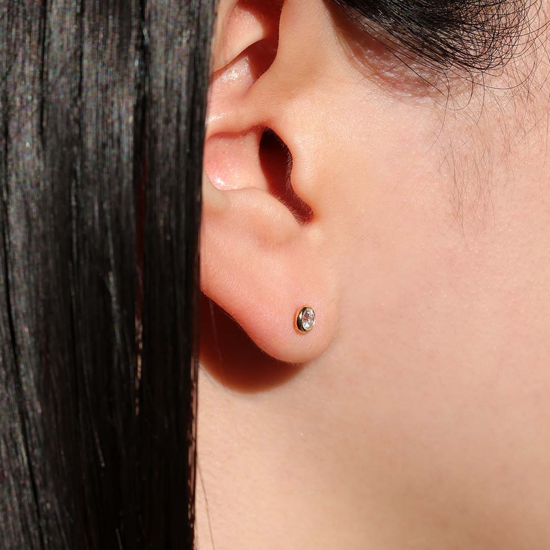 K10ピアス デール ヌーヴォー 0.2ct｜MONATELIER（モナトリエ）公式