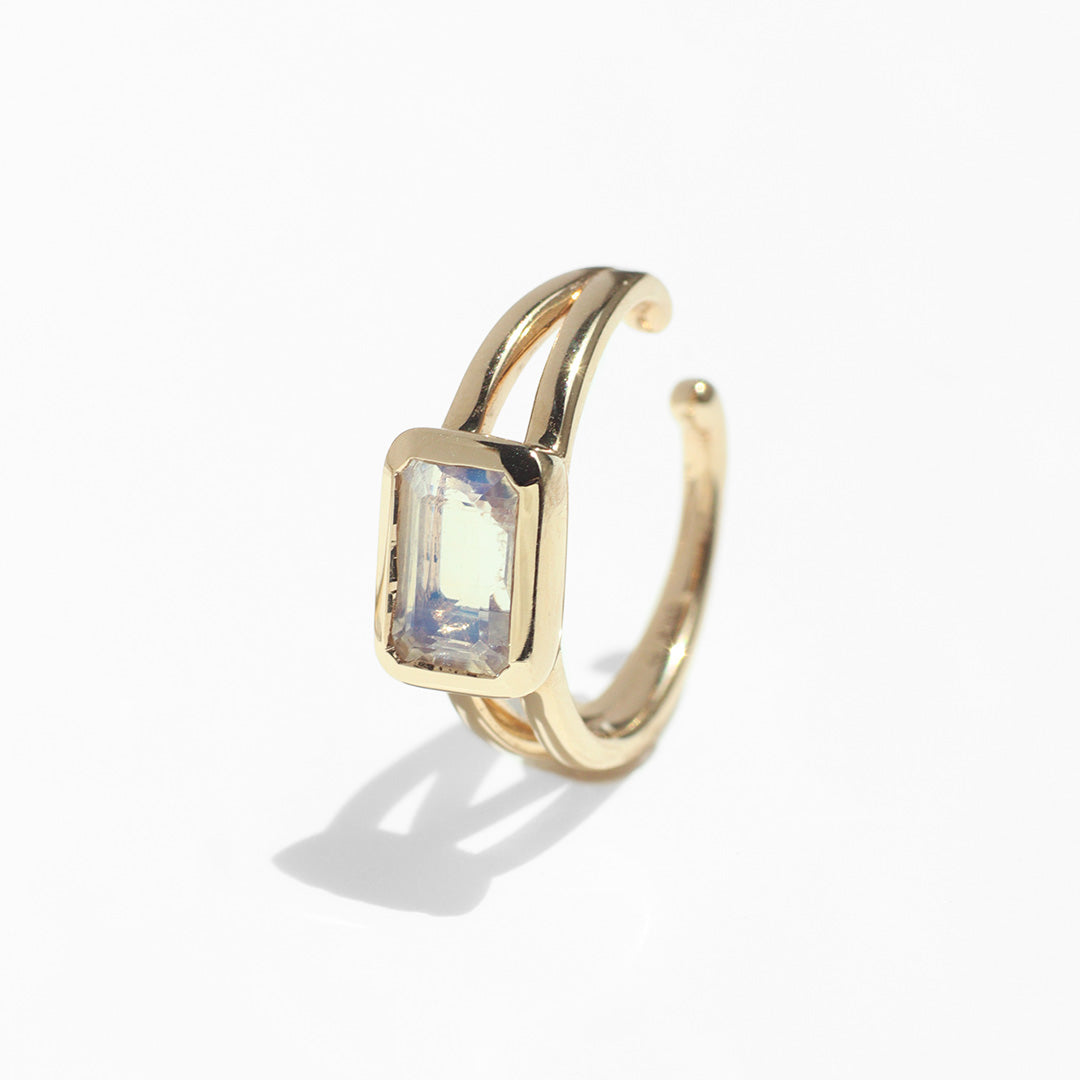 イヤーカフ[ノラン ロイヤルブルームーン]//Ear cuff [Nolan Royal Blue Moon]