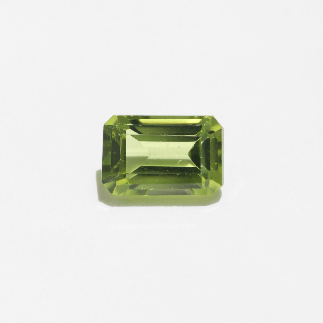 イヤーカフ[ノラン ペリドット]//Ear cuff [Nolan Peridot]