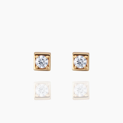 Aiden エイダン ピアス 宝石は天然ダイヤモンド 計0.04ct 素材はK10のピンクゴールド 商品番号MA15 正面